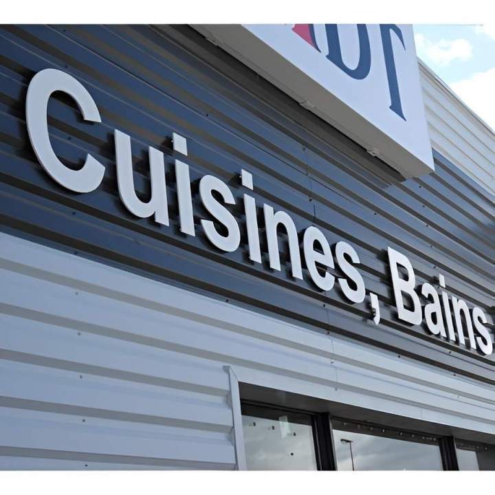 Enseigne cuisiniste